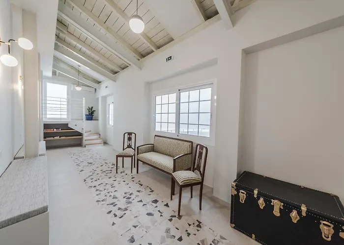 Stylish - 1 House